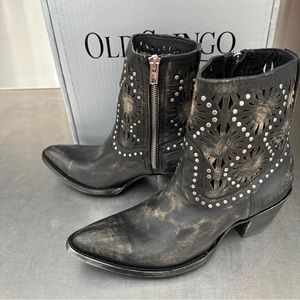 Old Gringo Reeve laser cut studded boots in burnished black leather. New in box!